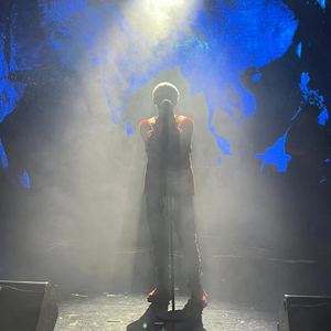 把jiji❌进女班长屁屁里视频
