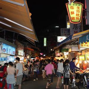 日韩不卡高清无码人妻
